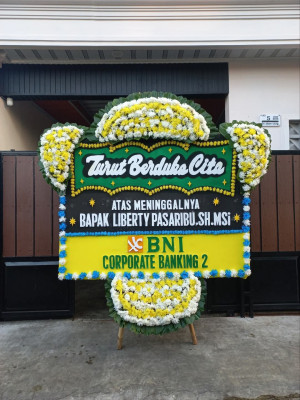Papan Bunga Duka di Ngawen